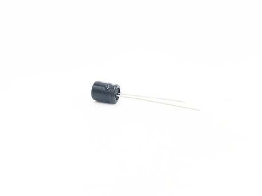 Condensadores electrolíticos de aluminio miniatura negros 47UF 35V TW BOR