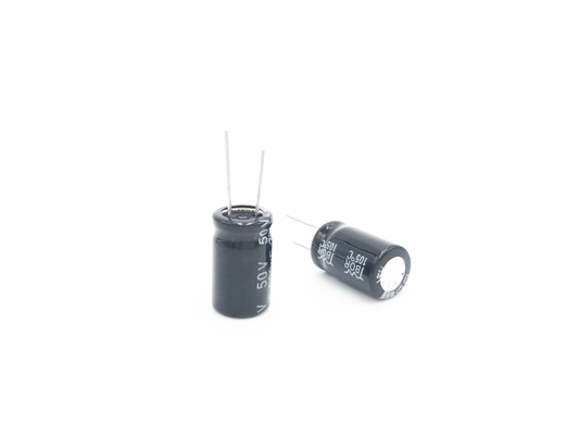 Condensadores electrolíticos de aluminio radiales de SMR 220UF 50V 10X17M M