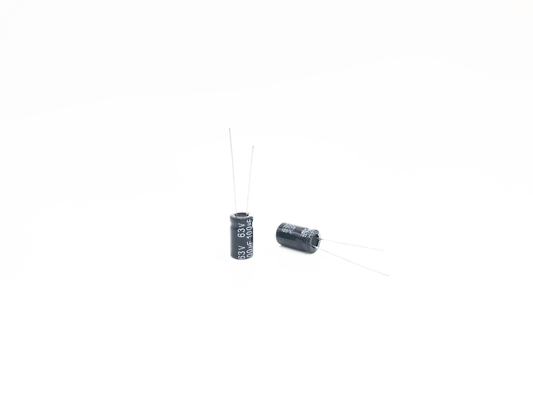 Condensadores electrolíticos de aluminio 100UF63V 8X14m m
