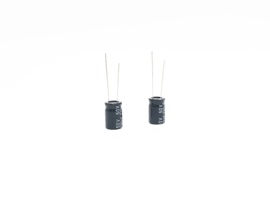 Tolerancia de aluminio del condensador electrolítico el 20% de 10X13m m 220uf 50v