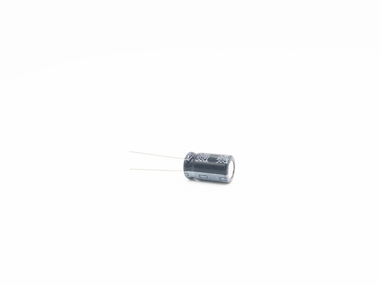 Tipo radial del condensador miniatura de 220UF50V 10X17m m