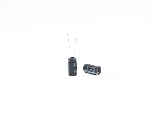 Condensadores electrolíticos de aluminio radiales miniatura 1500UF 16V