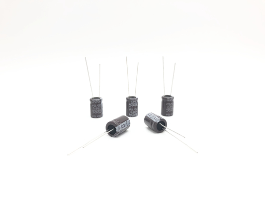 Condensador electrolítico de aluminio CFL 10UF 250V de ISO9001 10X13M M