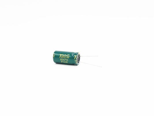 Alta luz de aluminio del condensador electrolítico 1000UF 50V RoHS LED de Voltag