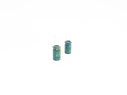 Condensador electrolítico de aluminio de alta frecuencia del PHR 220UF 50V para la luz del LED