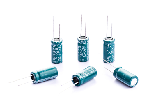 Condensadores electrolíticos de la ventaja radial electrónica del lastre 10x16m m 10uf 200v