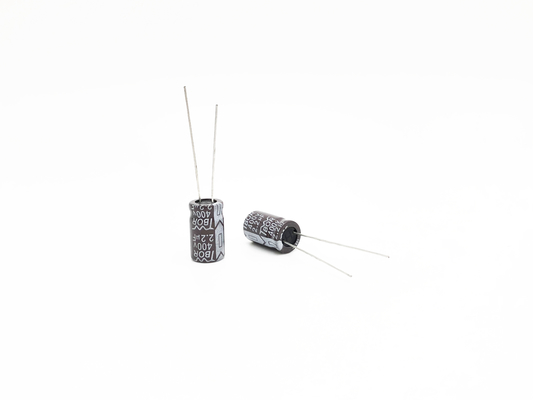 condensador electrolítico actual 2.2UF400V de la alta ondulación de 8x12m m 5000 horas